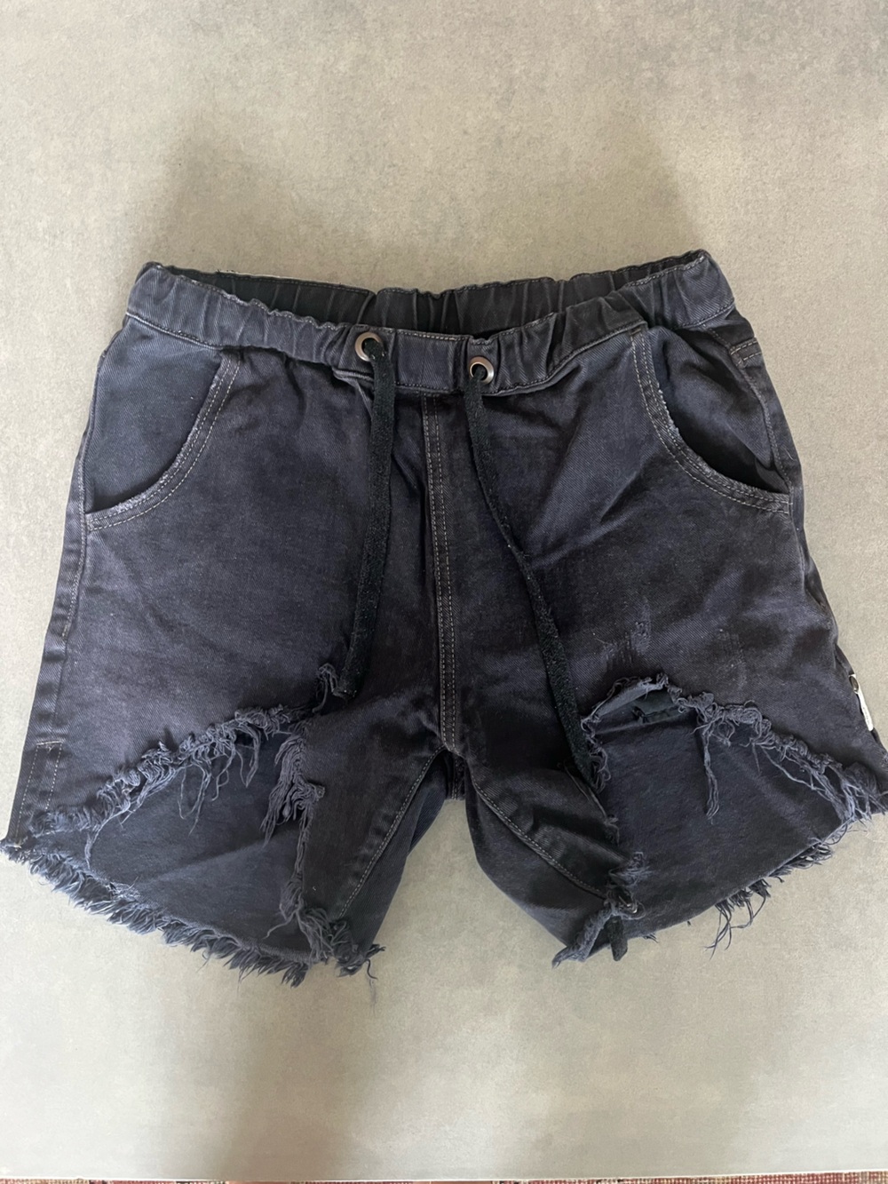 ONE TEASPOON - Women’s Black Distressed Denim Drawstring Shorts - Small